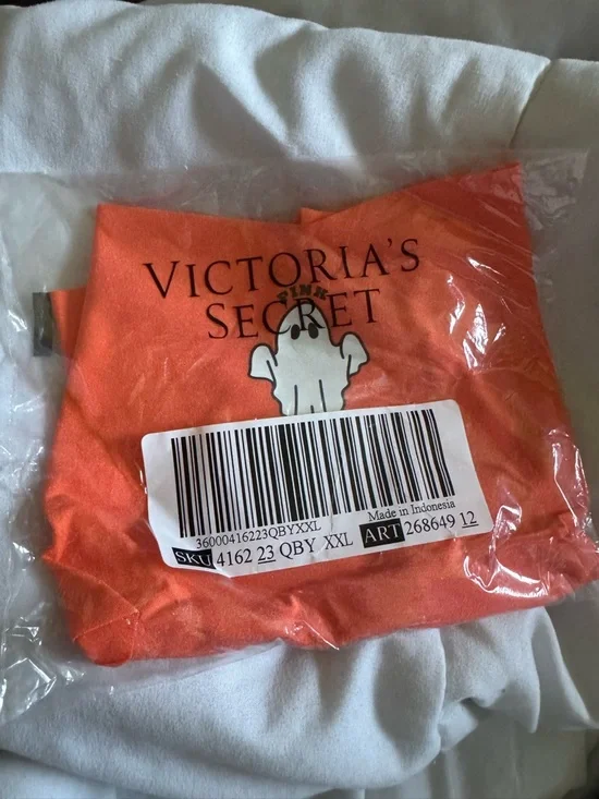 BRAND NEW VS PINK Orange Seamless Ghost Thong - Picture 2 of 4